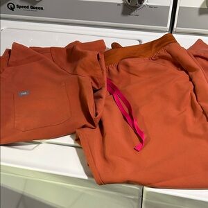 Figs Scrub Set Terracotta XL EUC